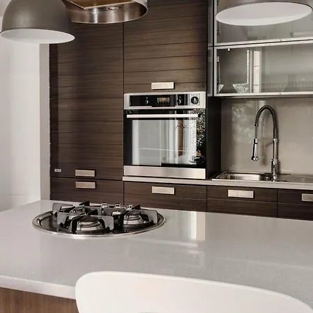Just Urban - Elegant With Terrace - Porta Venezia Appartamento