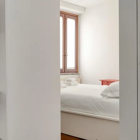 Just Urban - Elegant With Terrace - Porta Venezia Appartamento