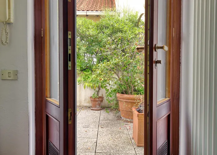 Just Urban - Elegant With Terrace - Porta Venezia Apartmán *